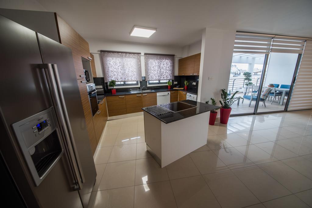 Apartament Skylight Megaron Larnaca Zewnętrze zdjęcie